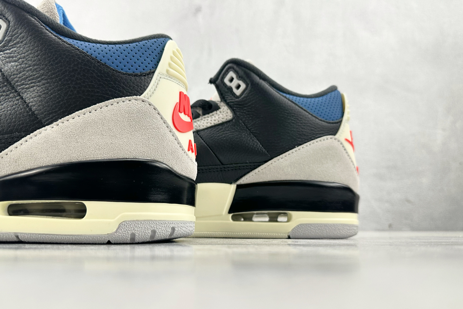 OG 
顶级纯原 Jordan Air Jordan 3 Retro Rare Air 黑灰红

货号：
