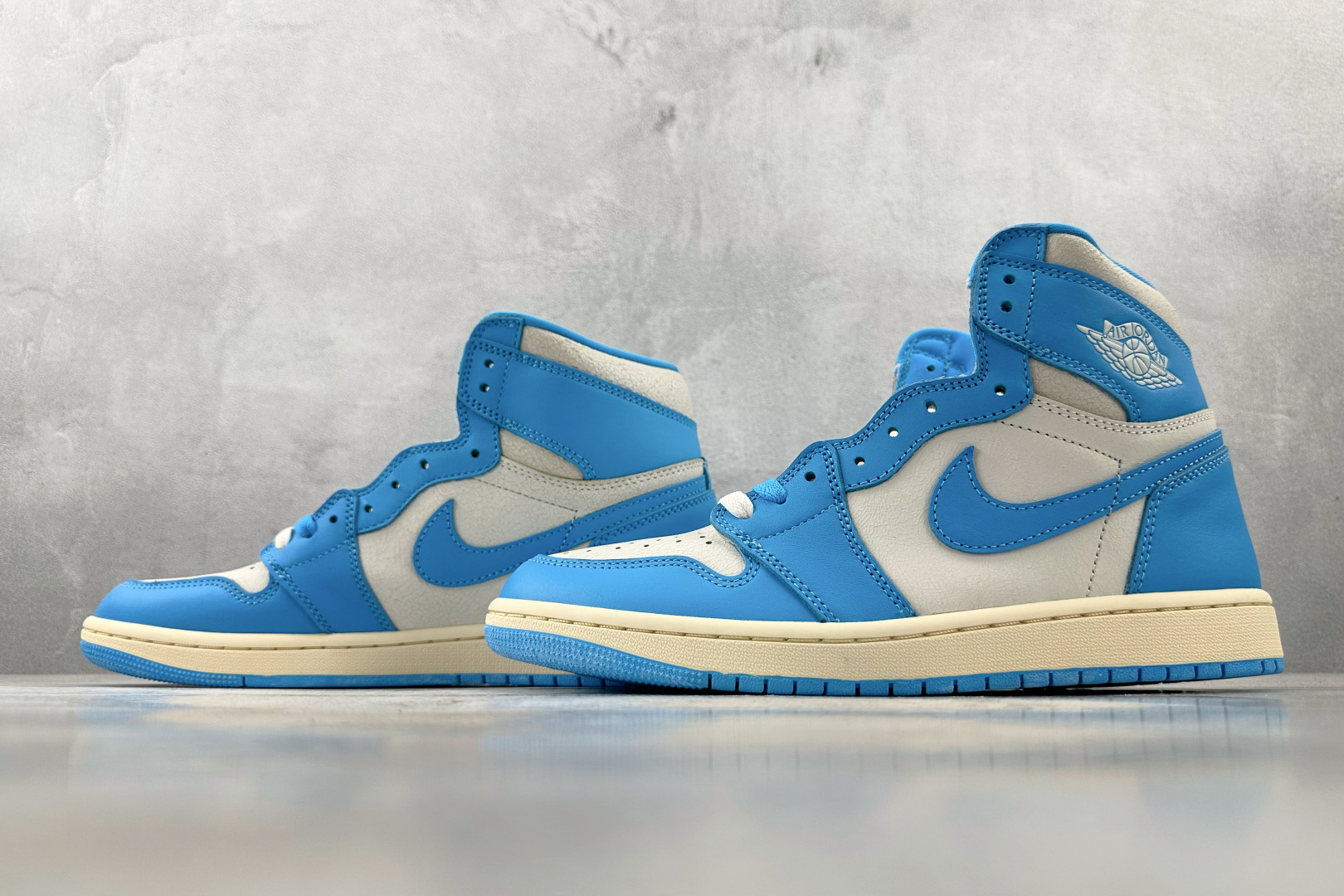 OG 
顶级纯原 Jordan Air Jordan 1 High OGUNC Reimagined 白