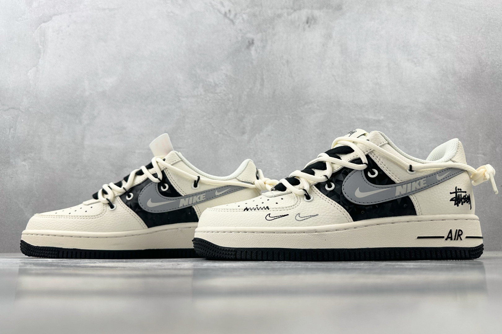 Nike Air Force 1 '07 Stussy Collab Sneakers - Style & Comfort 6 cmp i1745645790408 4243 0 4