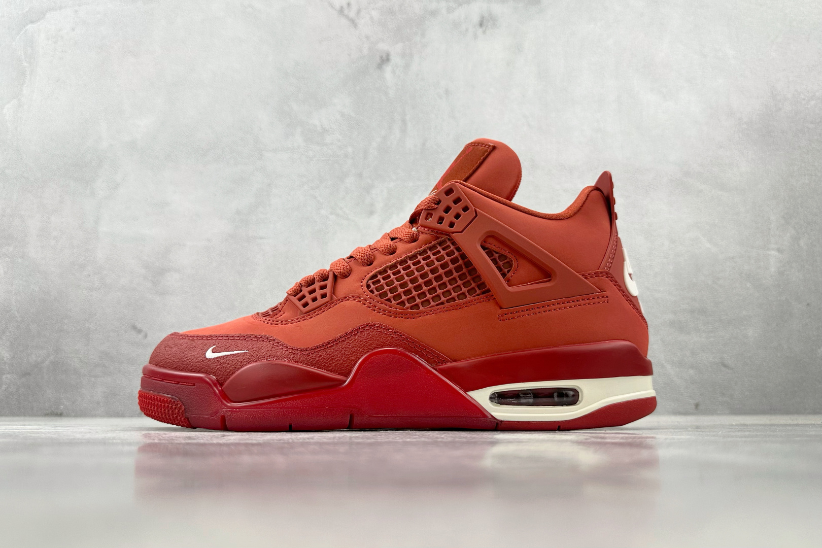 绿 X 
Nigel Sylvester x Jordan Air Jordan 4 OG Brick 