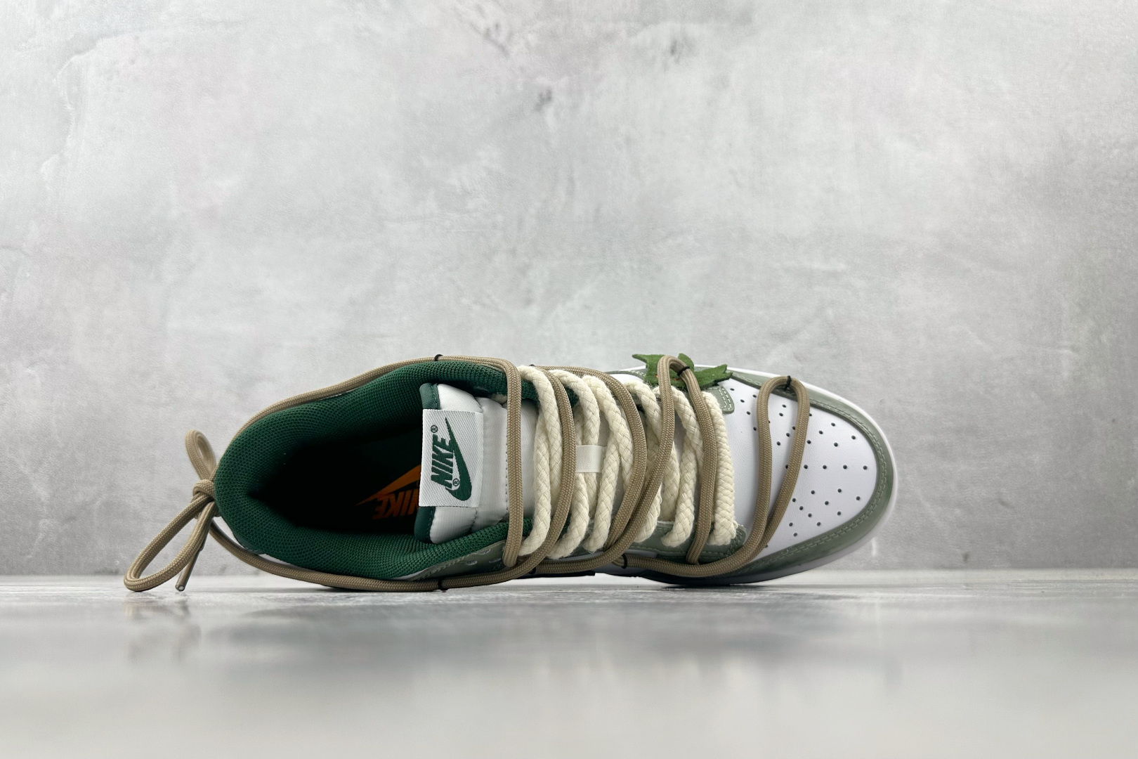 YC 
【定制球鞋】Nike Dunk 青竹林 绿白

货号：DD1391-101
尺码：40 40.5