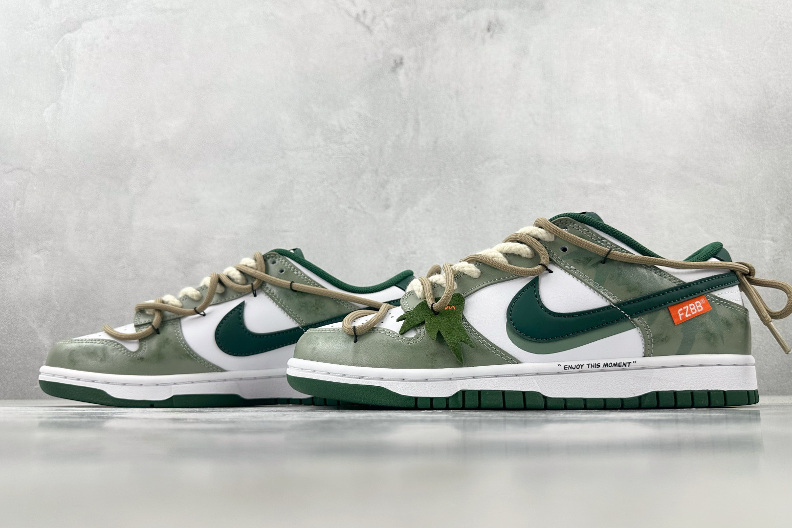 YC 
【定制球鞋】Nike Dunk 青竹林 绿白

货号：DD1391-101
尺码：40 40.5