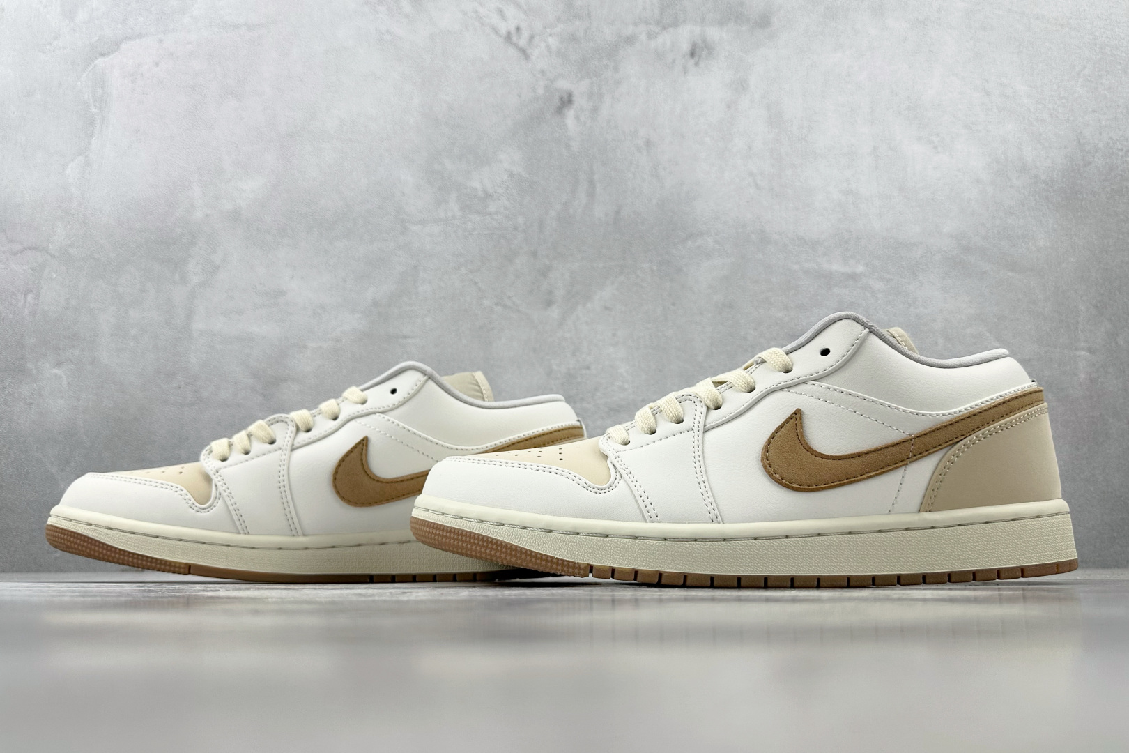K版 
综合版  Jordan Air Jordan 1 Low Dongdan 白棕

货号：IB88