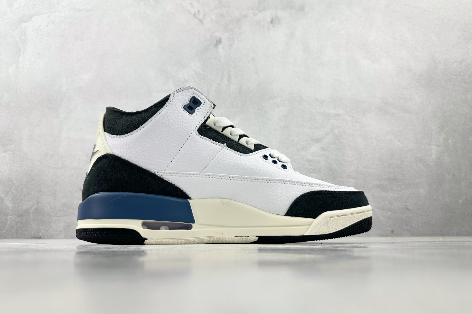 HG 
极致性价比  A Ma Maniére x Jordan Air Jordan 3 DIFFUS