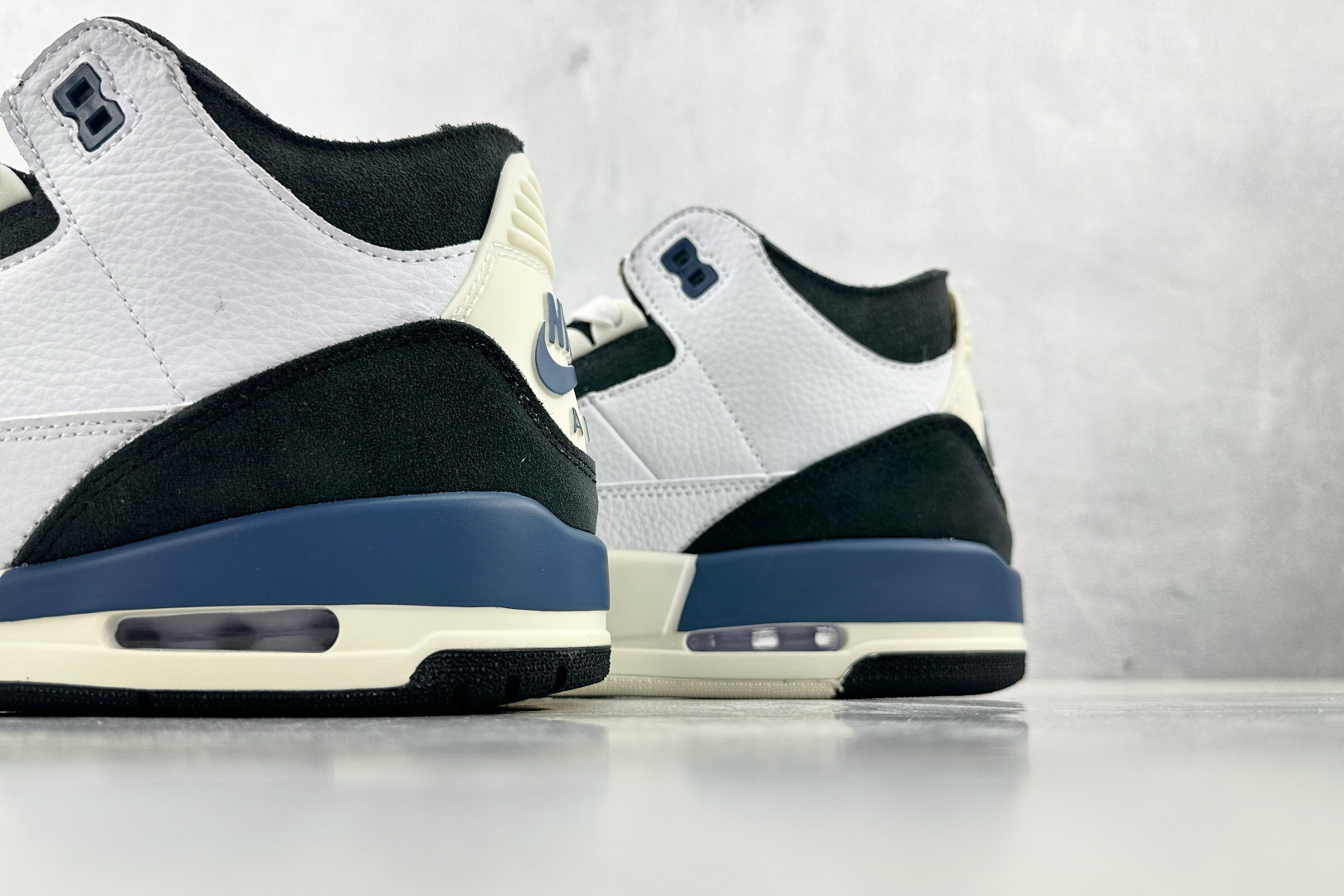 HG 
极致性价比  A Ma Maniére x Jordan Air Jordan 3 DIFFUS