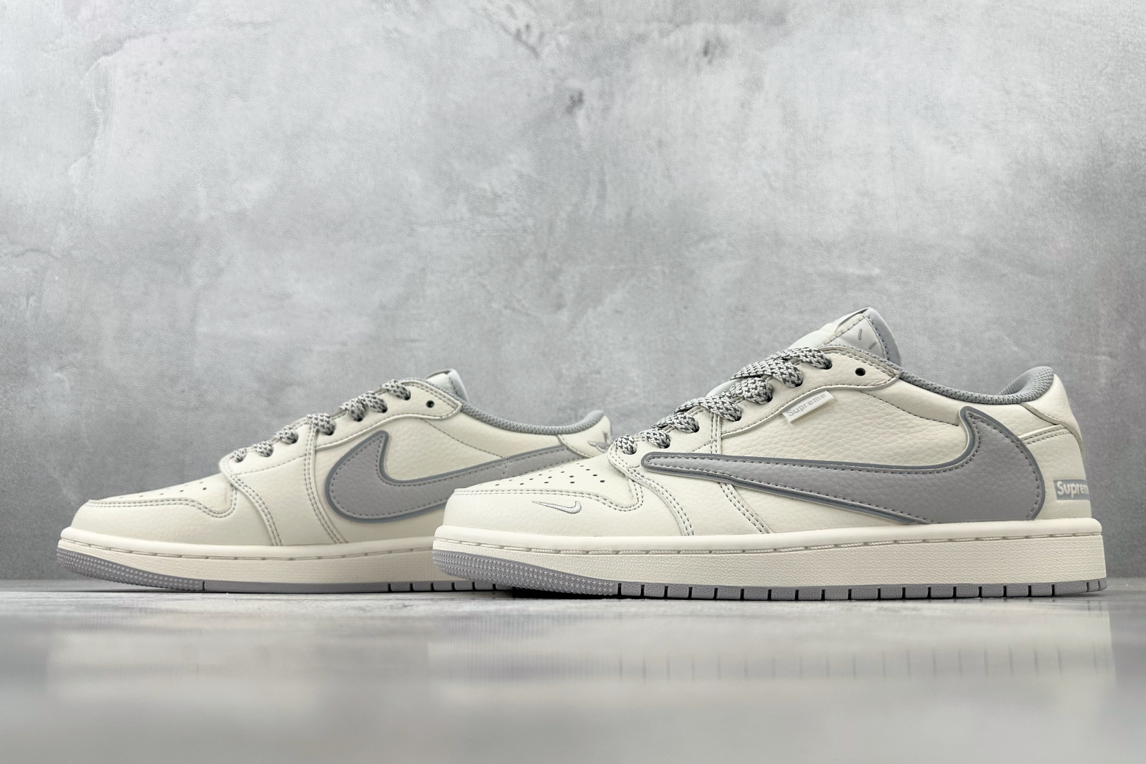 DK 
定制 Air Jordan 1 Low ow SP 米白灰

货号：DH0223 332
尺码：