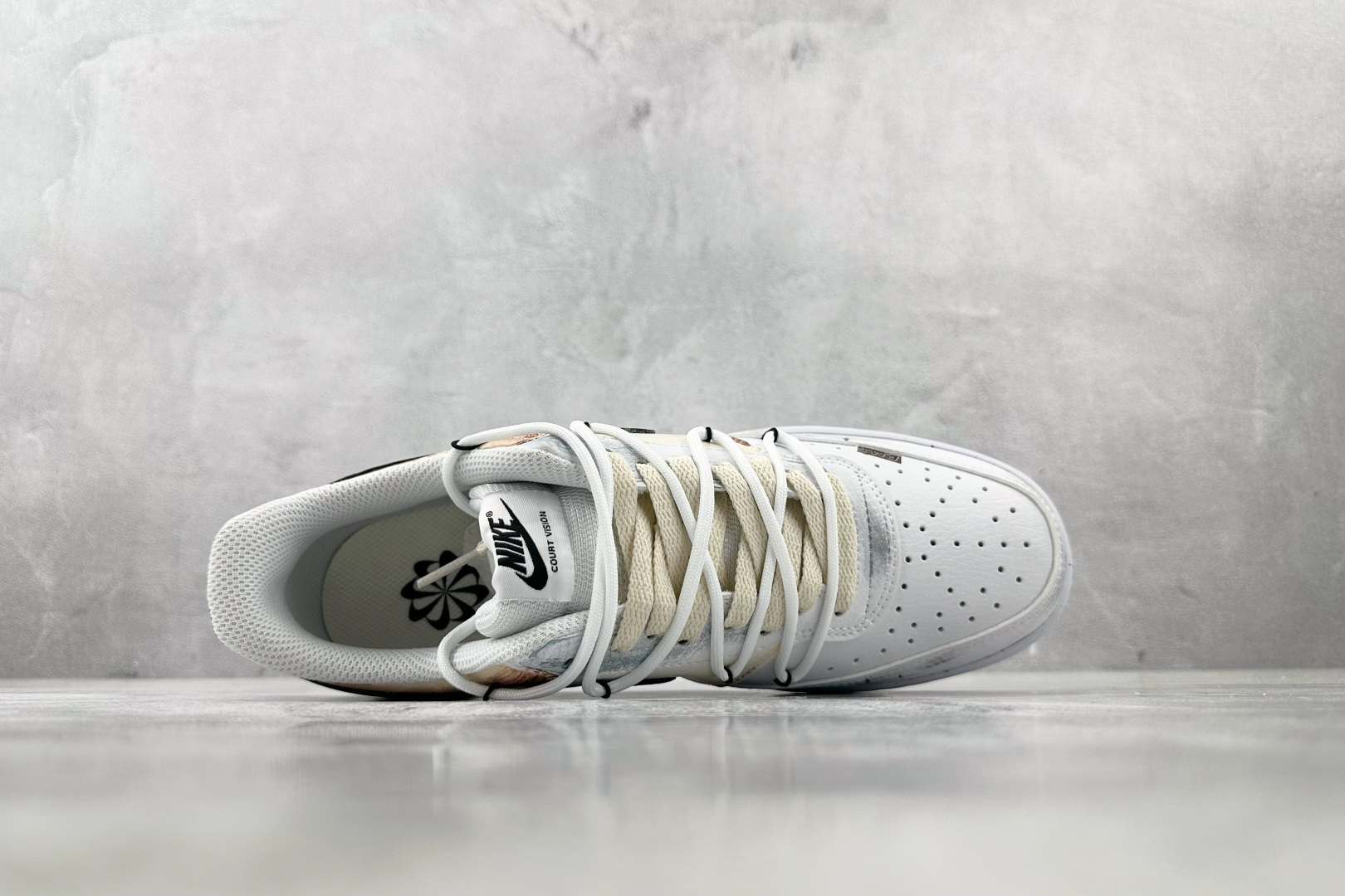 定制版  
【定制球鞋】Nike Court Vision 街头涂鸦 蓝白色

货号：DH2987-10