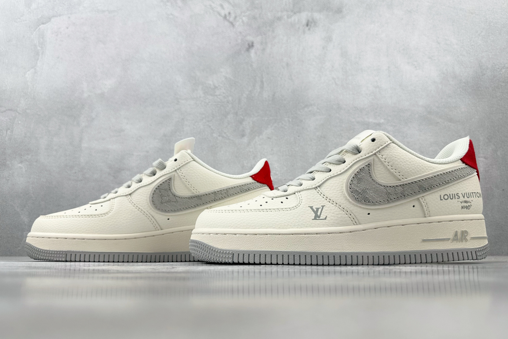 XC 
Nike Air Force 1'07 LV 联名 米白灰

货号：XX3168 135
尺码：