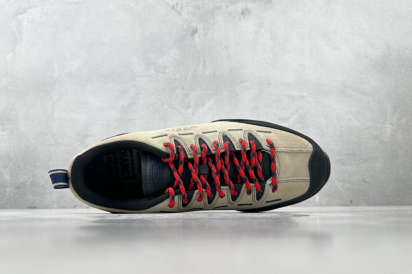 ZX 神版 
KEEN Jasper Zionic 棕色

货号：
尺码：36 36.5 37 38.5