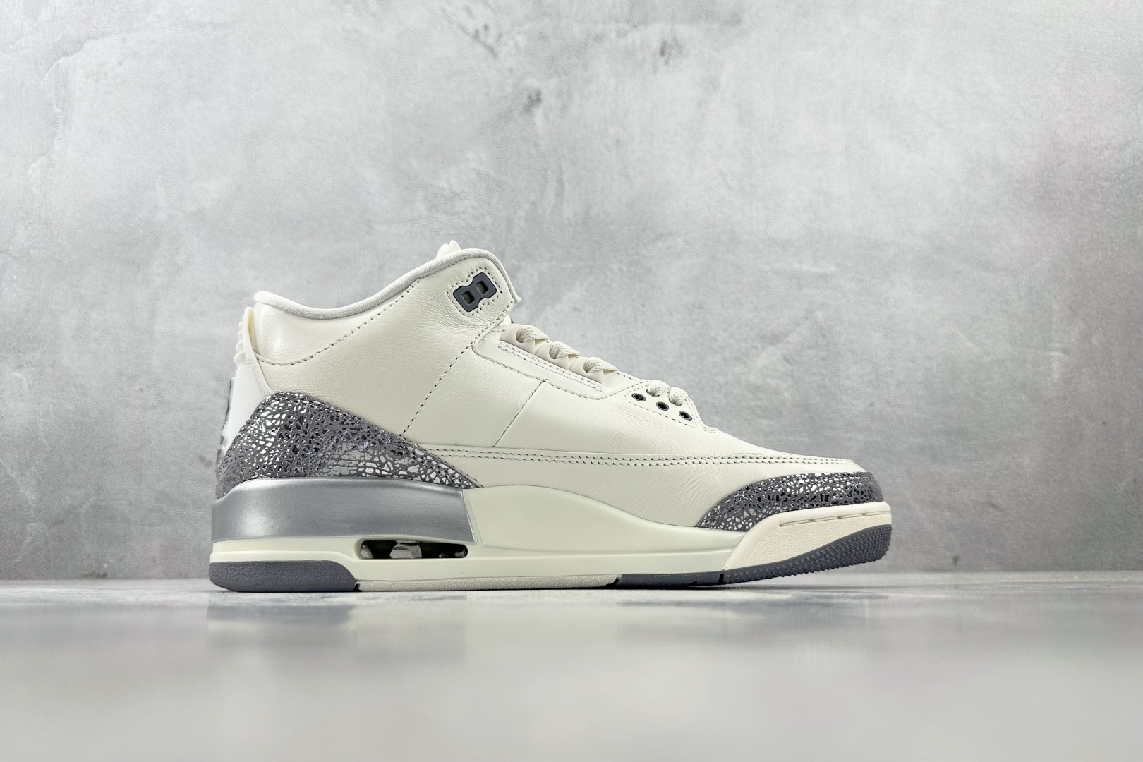 OG 
顶级纯原 Jordan Air Jordan 3 “Sai白灰色

货号：CK9246-100
