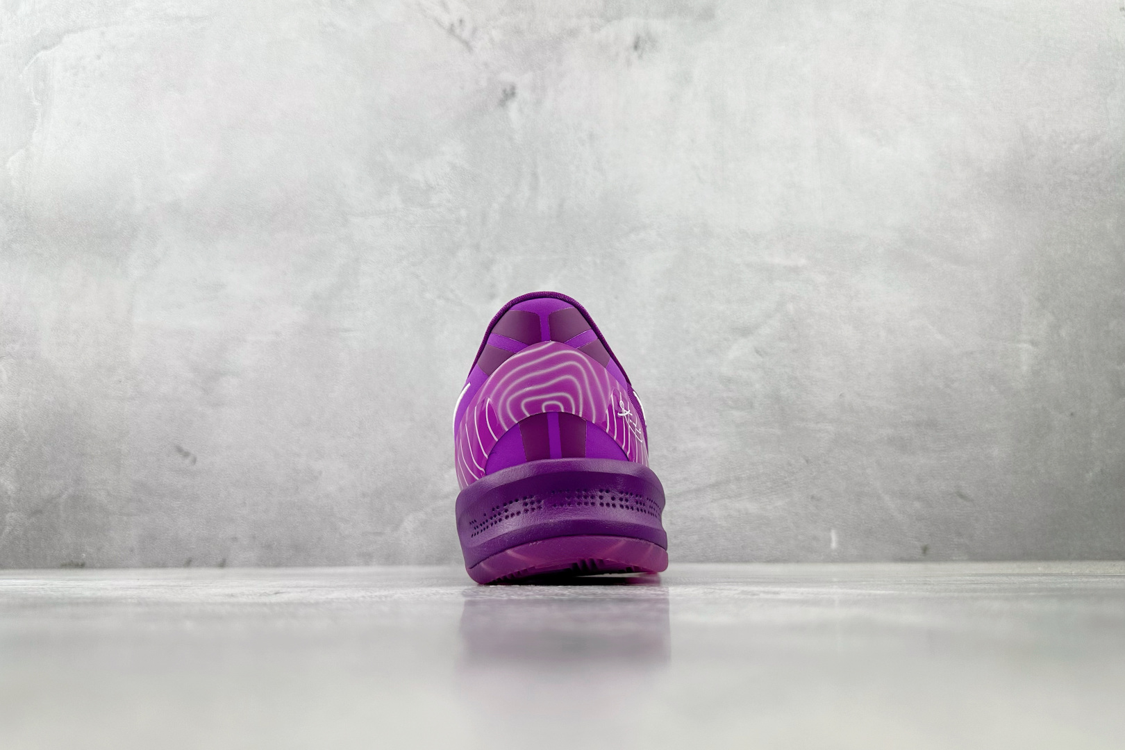 GX 
顶级纯原 完美复刻 Nike Kobe 8 Protro EybI PE 紫色

货号：HJ72