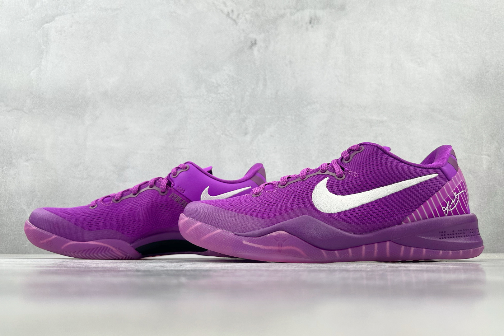 GX 
顶级纯原 完美复刻 Nike Kobe 8 Protro EybI PE 紫色

货号：HJ72