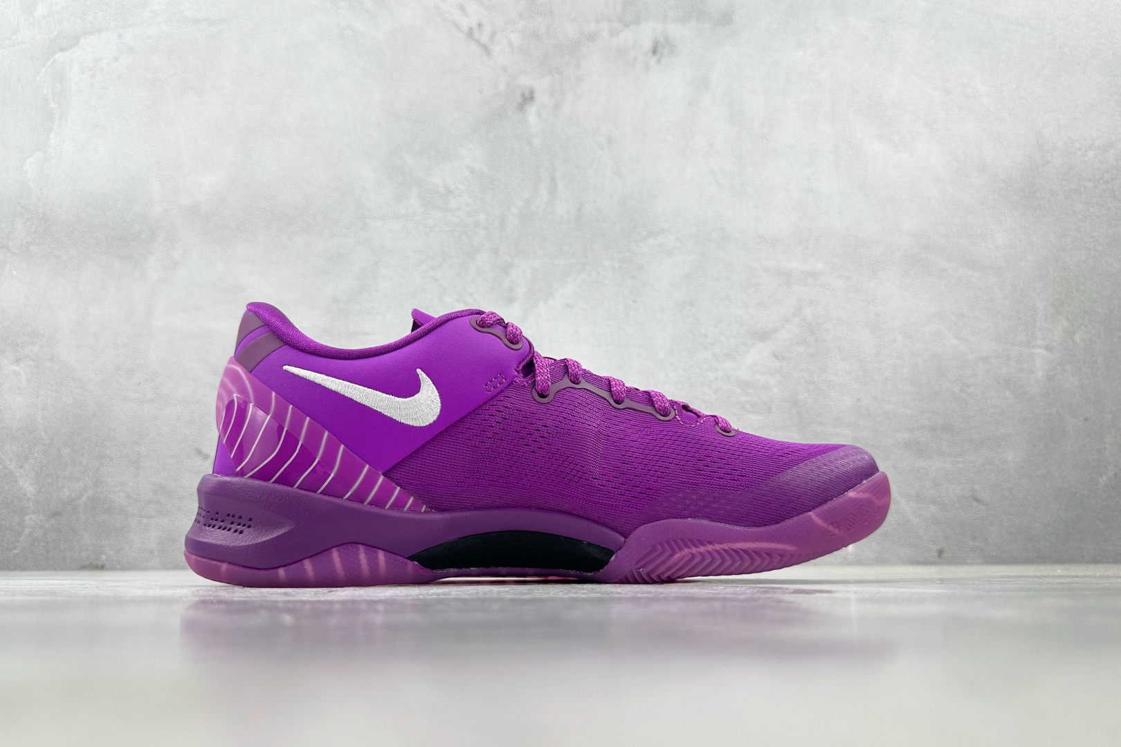 GX 
顶级纯原 完美复刻 Nike Kobe 8 Protro EybI PE 紫色

货号：HJ72