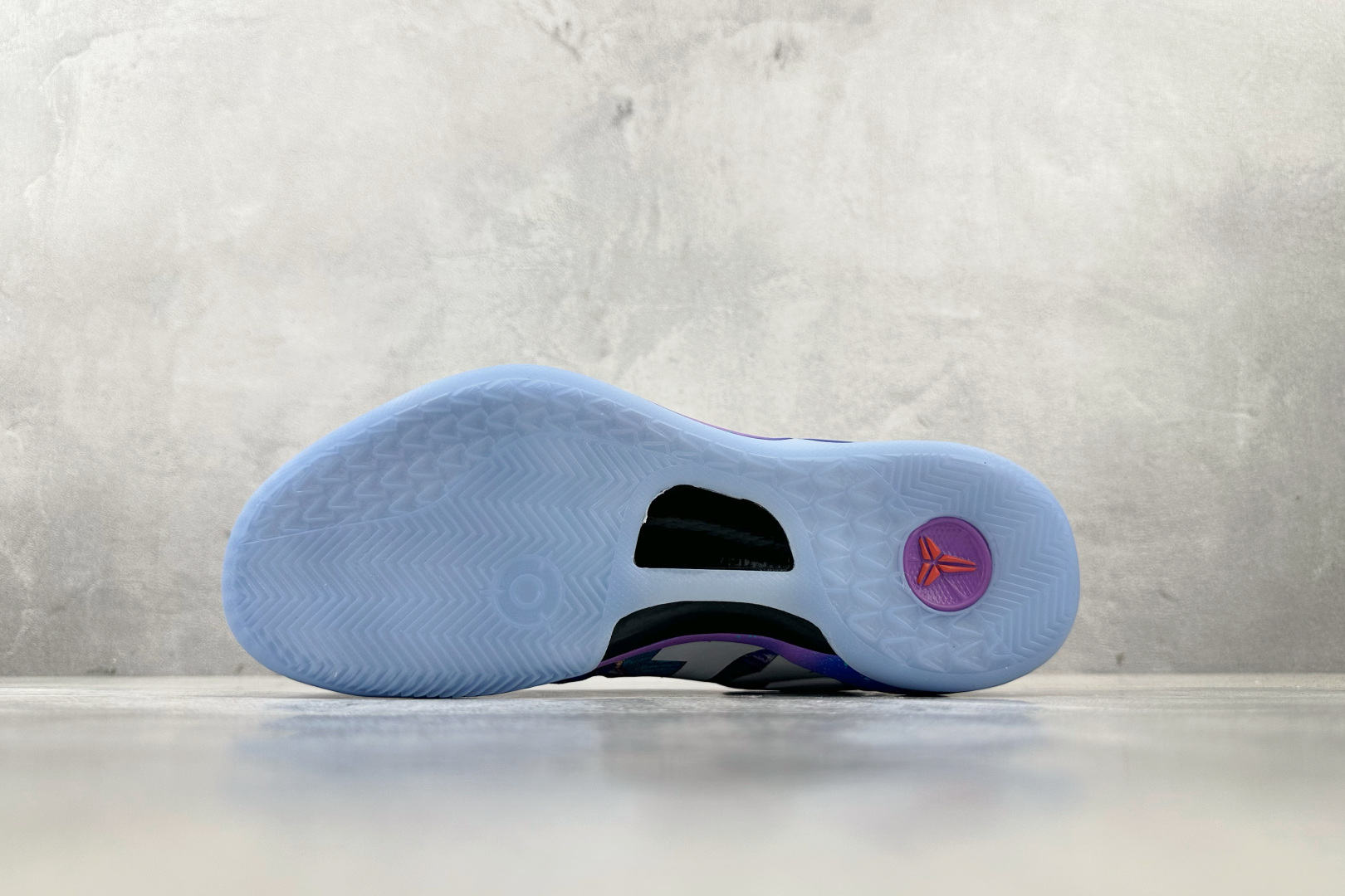 GX 
顶级纯原 完美复刻  Nike Kobe 8 Protro What The Kobe橙蓝

货