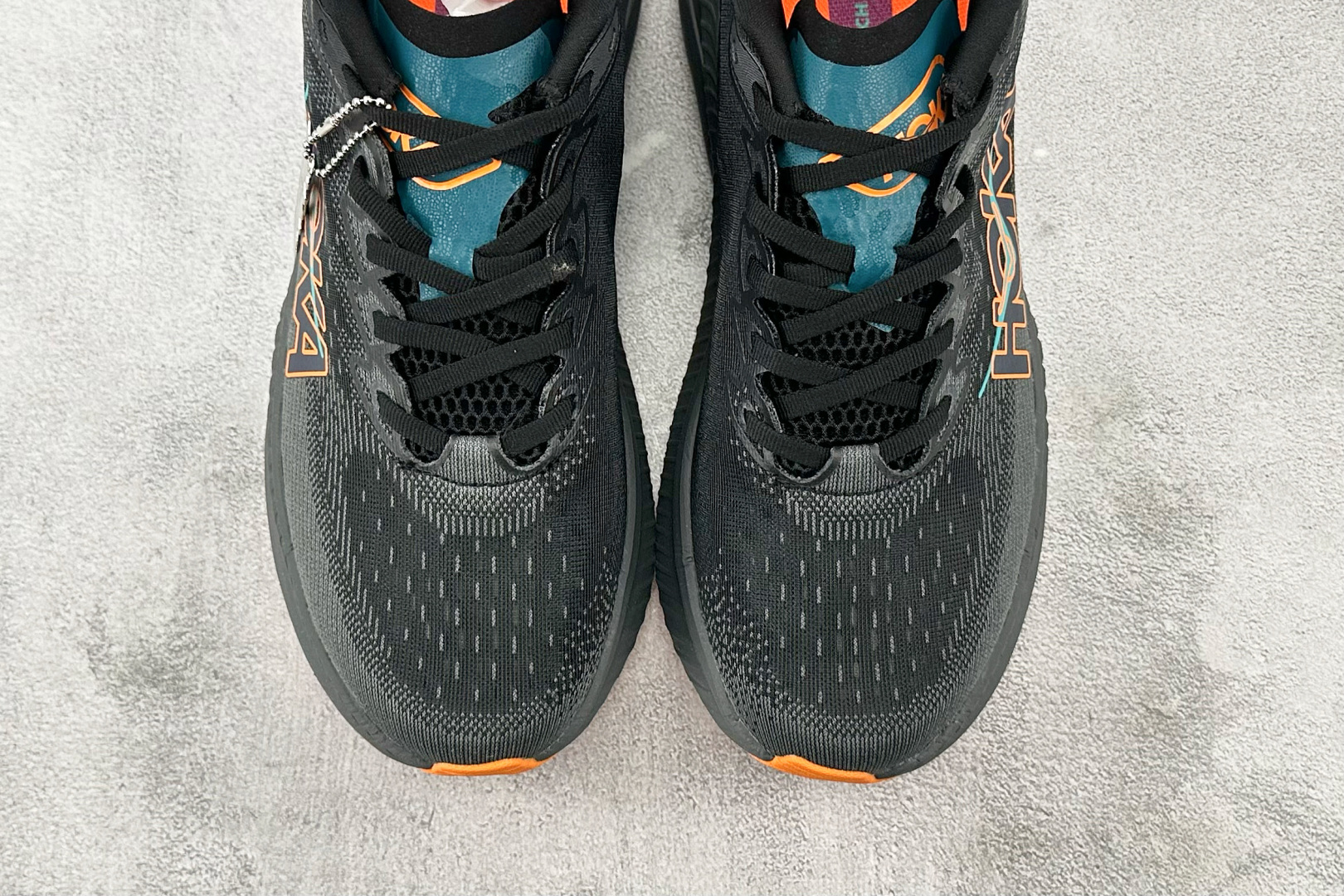 HK 
平台专供 HOKA ONE ONE  MACH 6 黑色

货号：-bklc
尺码：36 36.