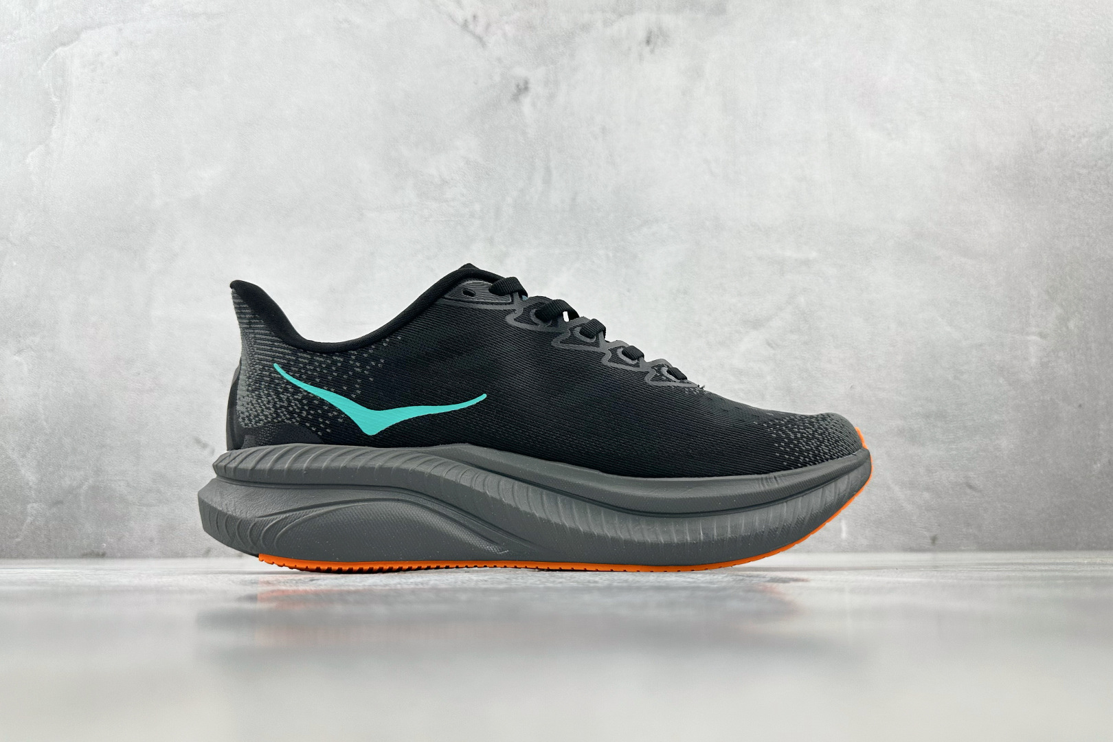 HK 
平台专供 HOKA ONE ONE  MACH 6 黑色

货号：-bklc
尺码：36 36.