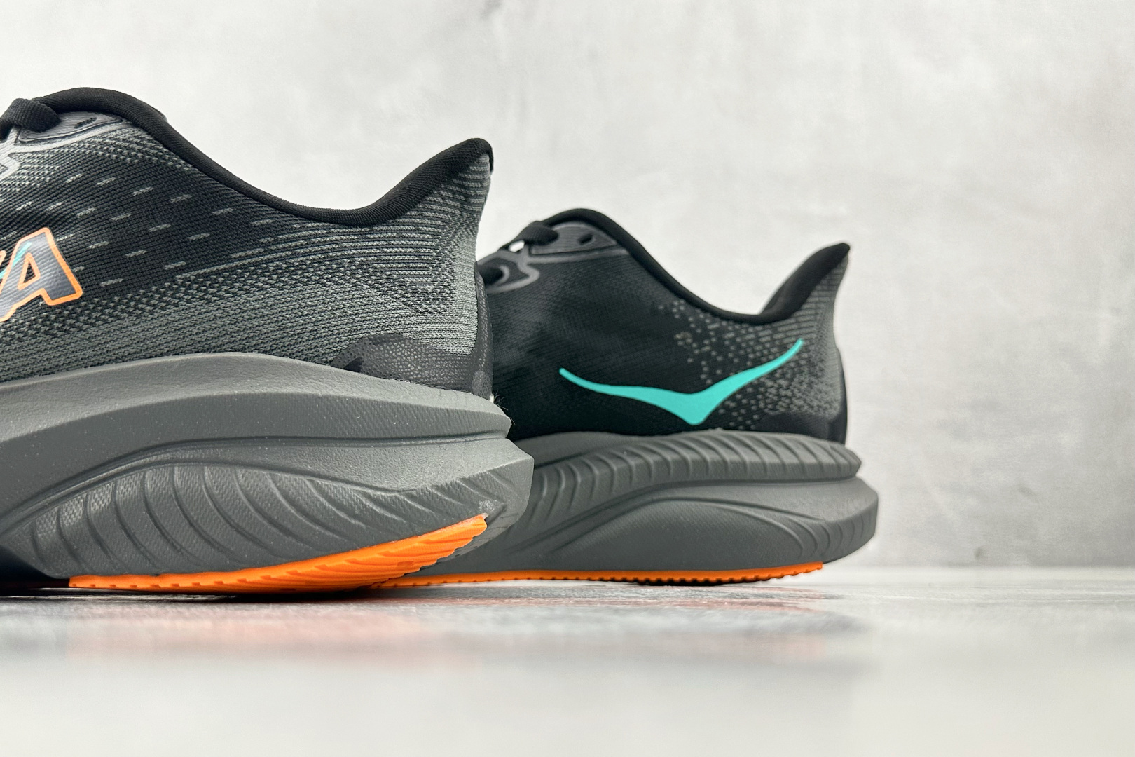 HK 
平台专供 HOKA ONE ONE  MACH 6 黑色

货号：-bklc
尺码：36 36.