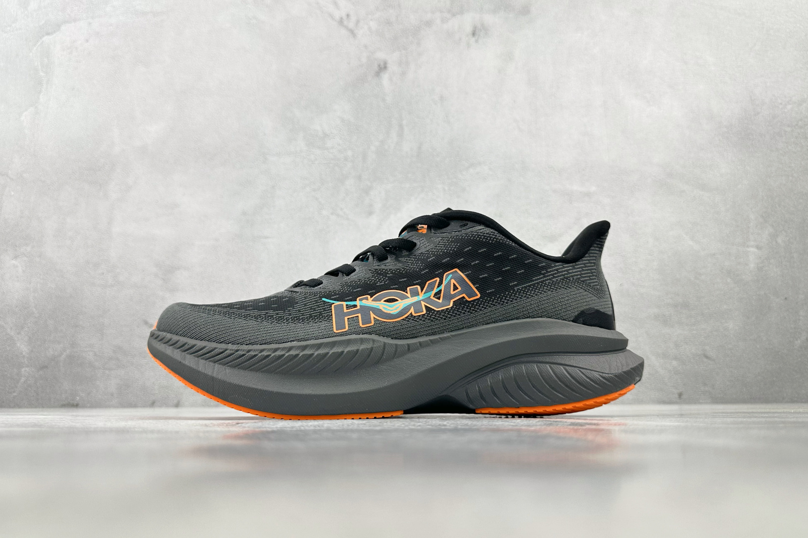 HK 
平台专供 HOKA ONE ONE  MACH 6 黑色

货号：-bklc
尺码：36 36.