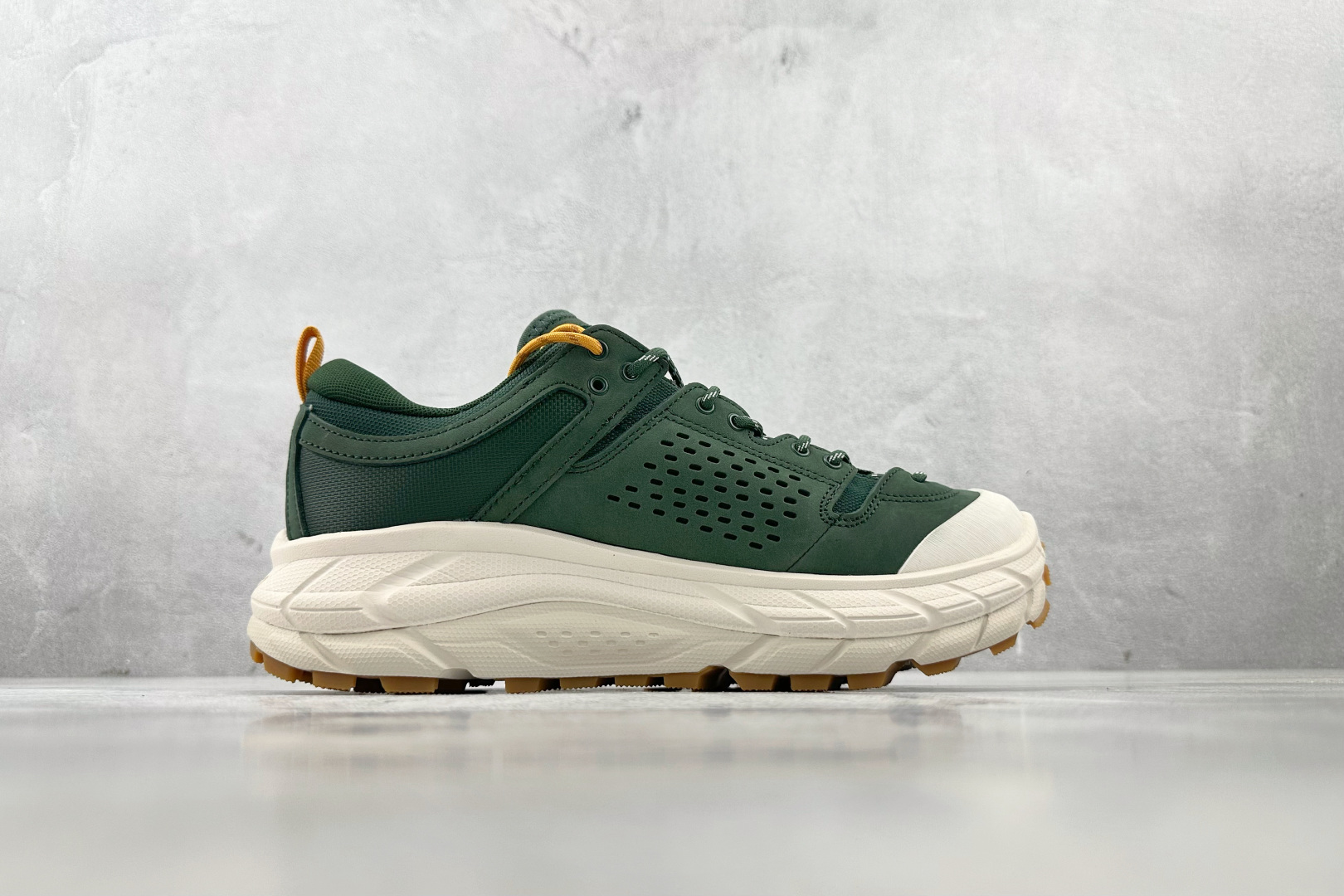 HK 
平台专供 HOKA ONE ONE Tor Ultra 深绿色

货号：-MVW
尺码：36 3