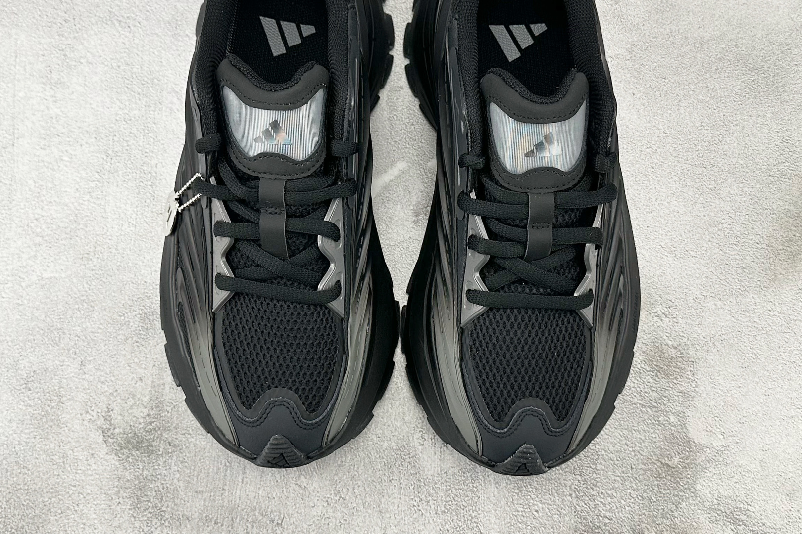 XM版 
adidas XLG MTW 黑色

货号：JR5383
尺码：36 36.5 37 38.5
