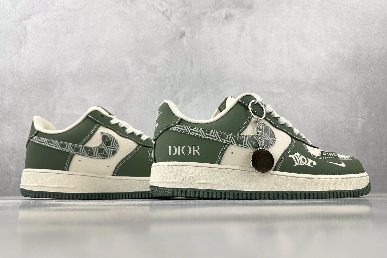 260 Nike Air Force 1'07 Dior 联名 绿白 KK1988-081