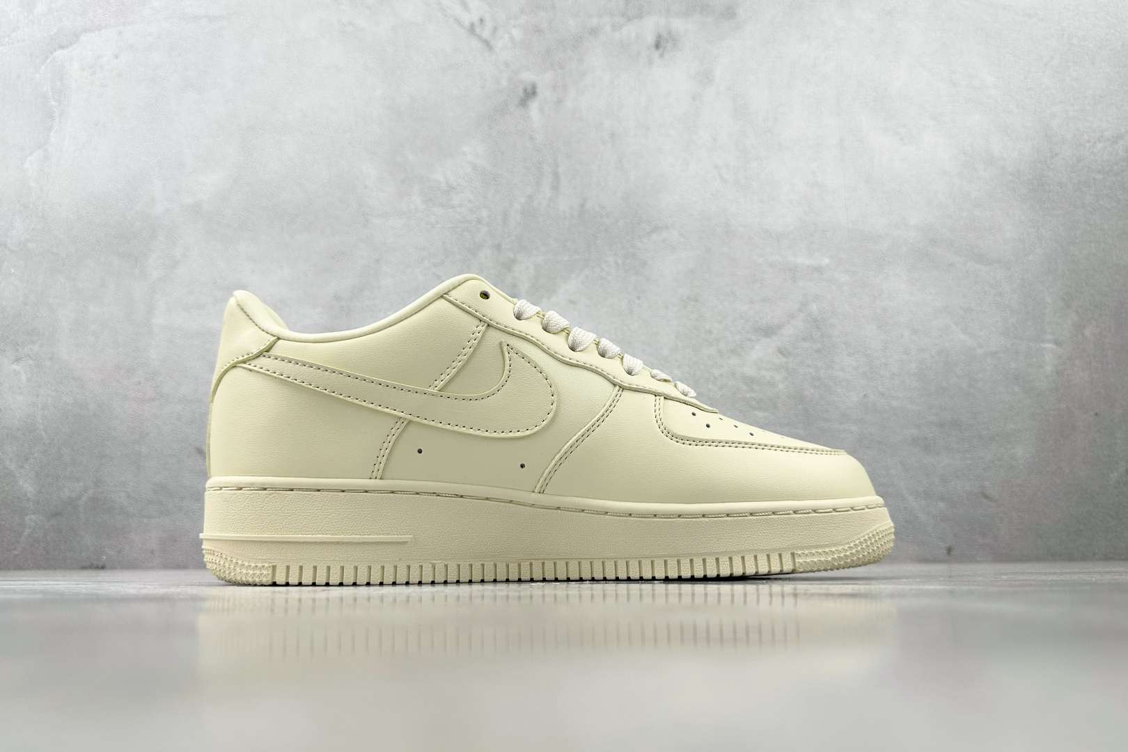 PB 200 外贸批次 Nike Air Force 1 ”Coconut Milk”米色 DM0211-101
