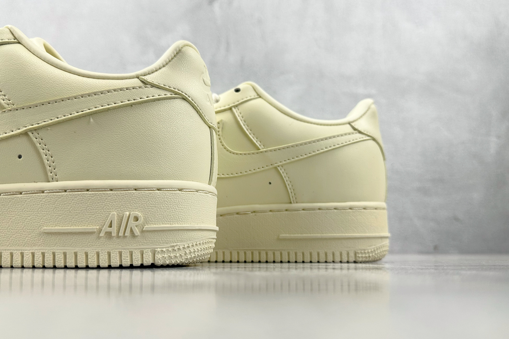 PB 200 外贸批次 Nike Air Force 1 ”Coconut Milk”米色 DM0211-101