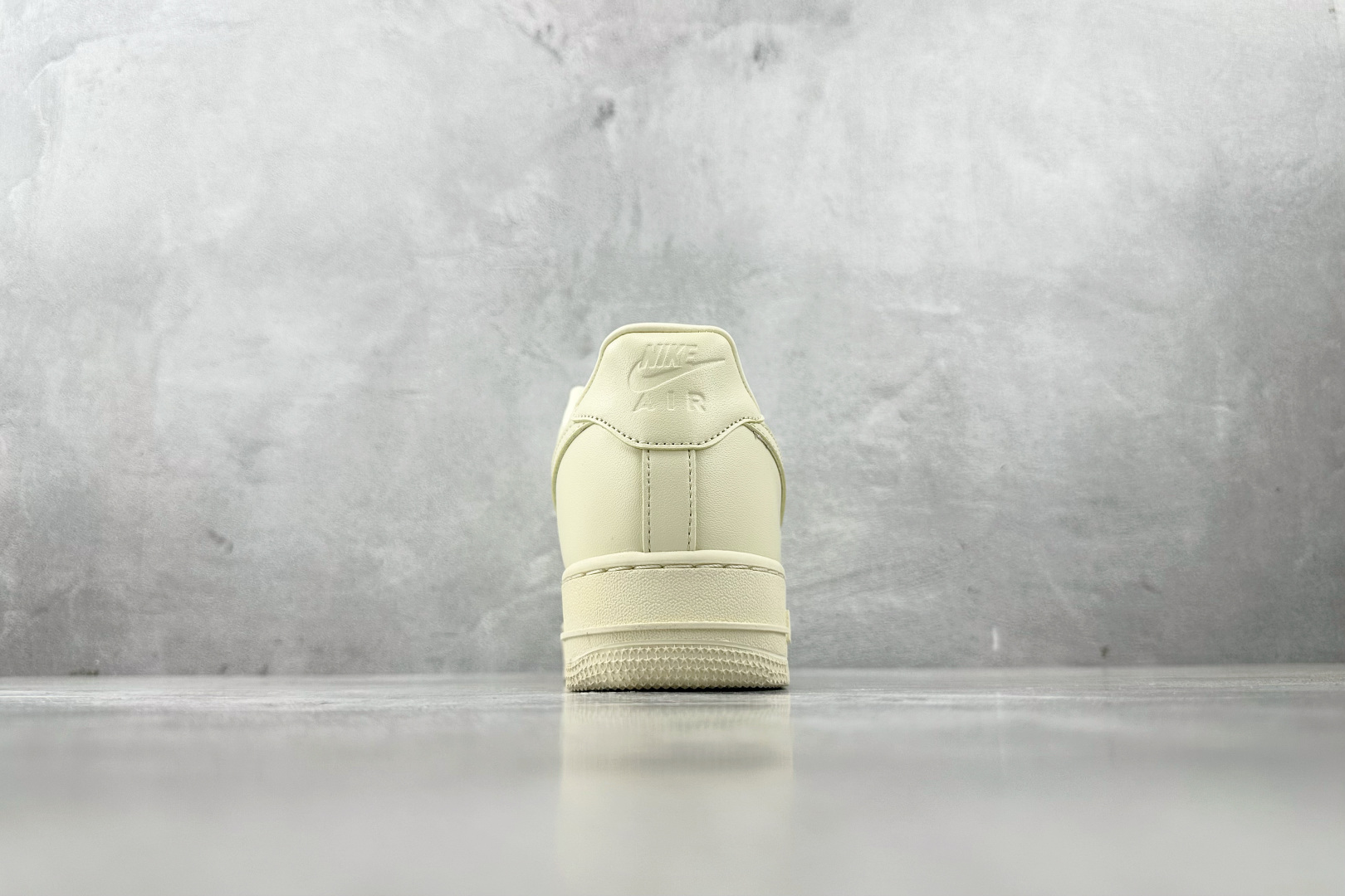 PB 200 外贸批次 Nike Air Force 1 ”Coconut Milk”米色 DM0211-101