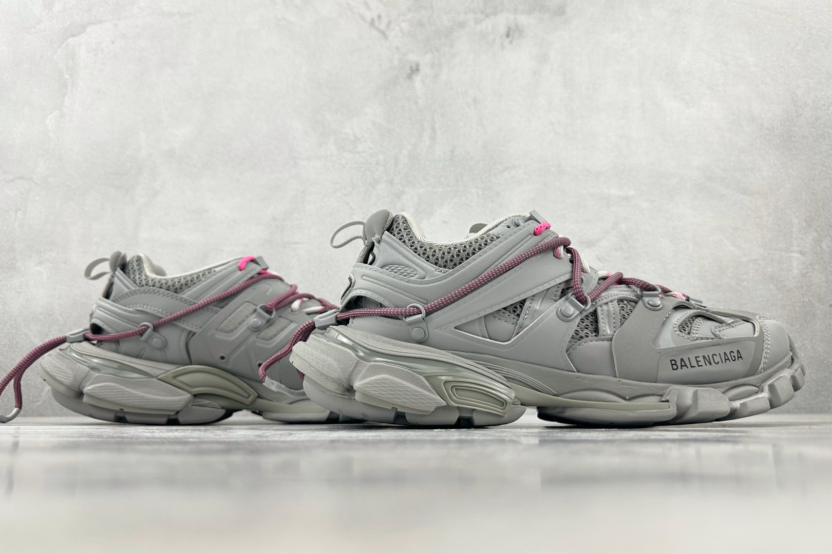 P500 VG版本Balenciaga巴黎世家 Track Trail 圆头系带 灰色 800590WTRHK