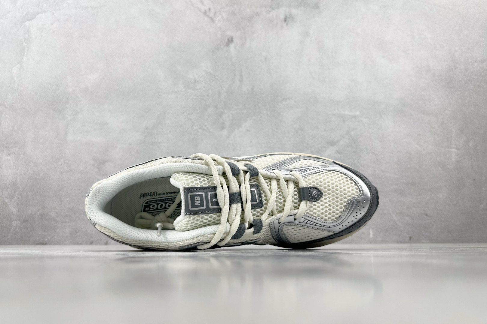 240 大厂出品 New Balance NB 1906R 灰色 M1906RFS
