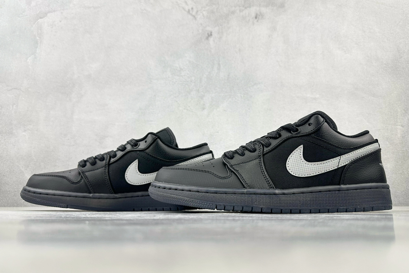 Jordan Air Jordan 1 Low 黑色 HV5968-001