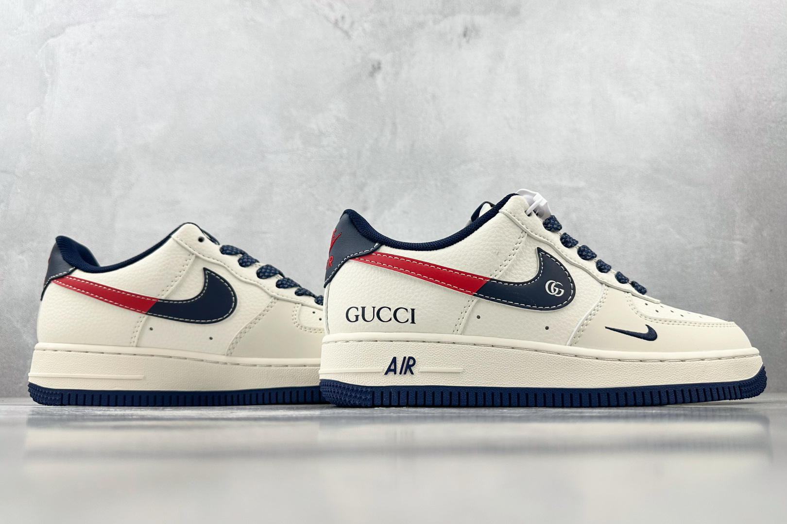 XC 
Nike Air Force 1'07 GUCCI 联名 米白蓝红

货号：JJ2508 713