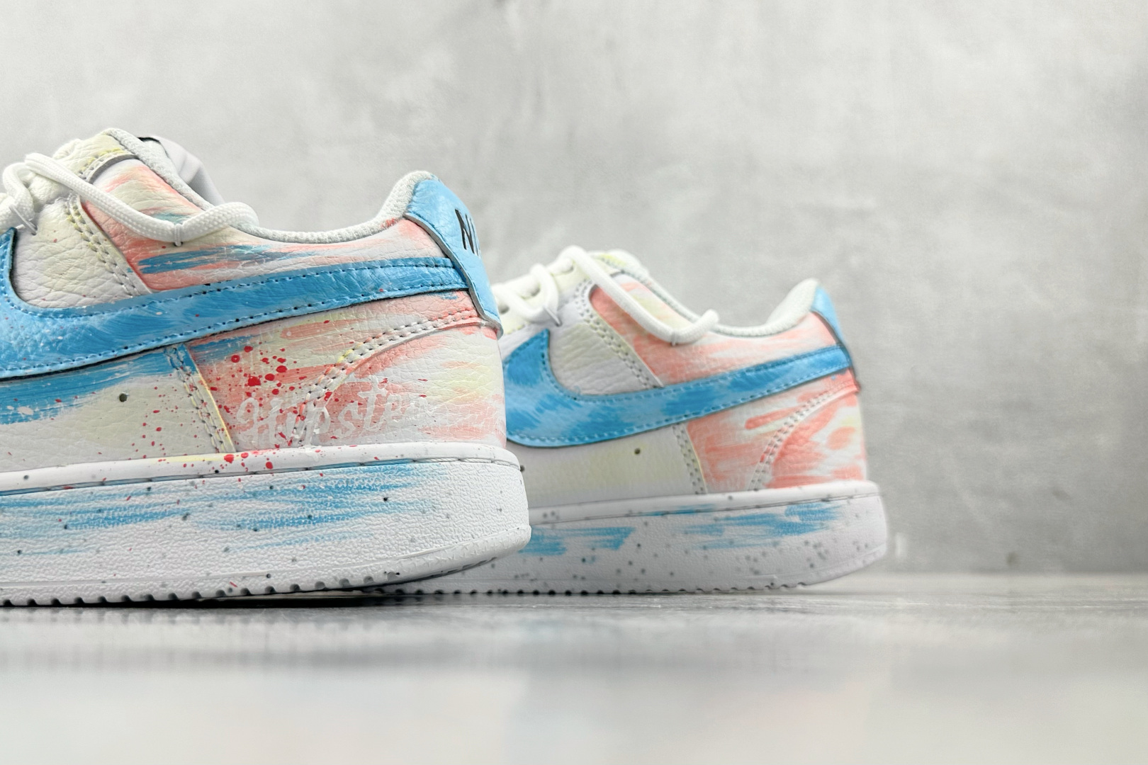 定制版  
【定制球鞋】Nike Court Vision 1 悦动粉 白粉色

货号：DH2987-1