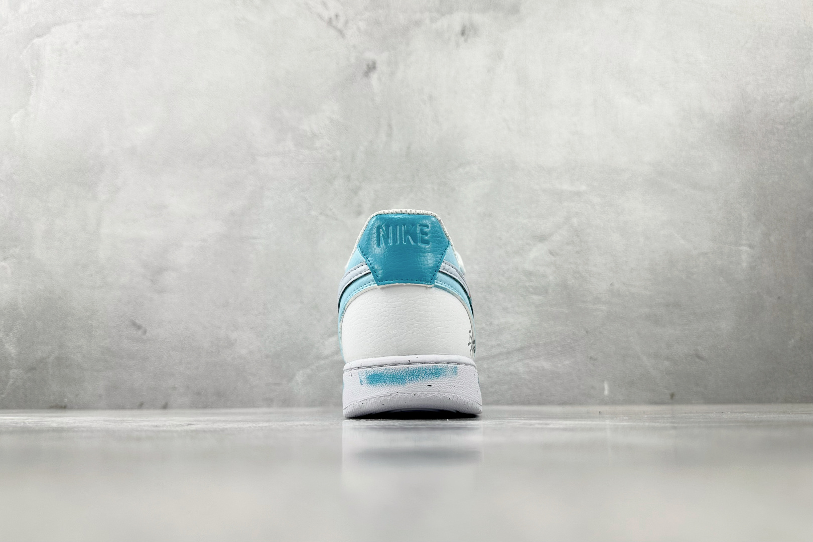 定制版  
【定制球鞋】Nike Court Vision 1 梦熠星河 蓝灰色

货号：DH2987-
