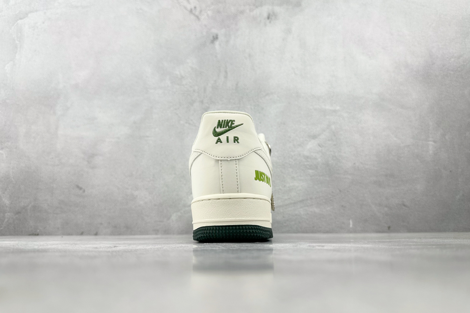 Nike Air Force 1'07 JUST DON 联名 米白 DF0188-056