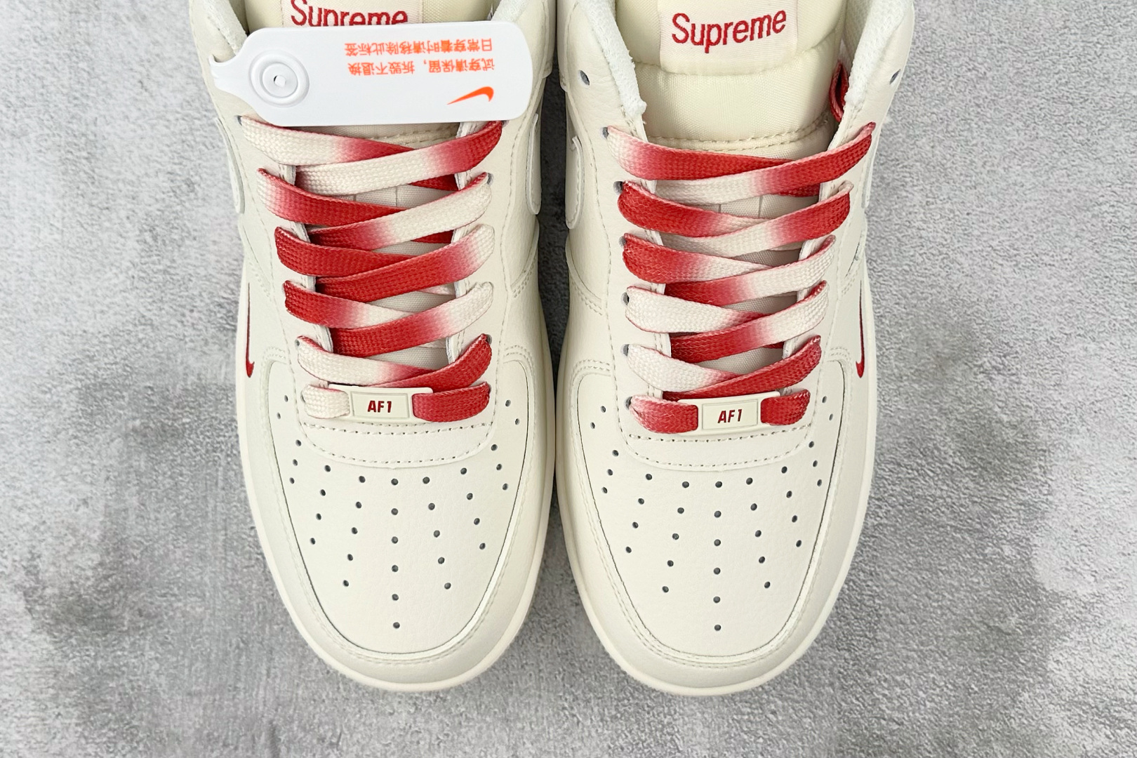 Nike Air Force 1'07 Supreme 联名 米白红 BB7577-216