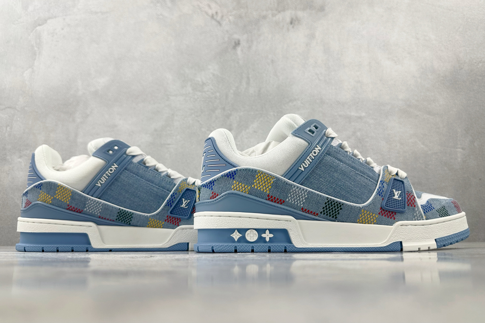 LOUIS VUITTON Trainer 牛仔布 蓝色 1AHCYB
