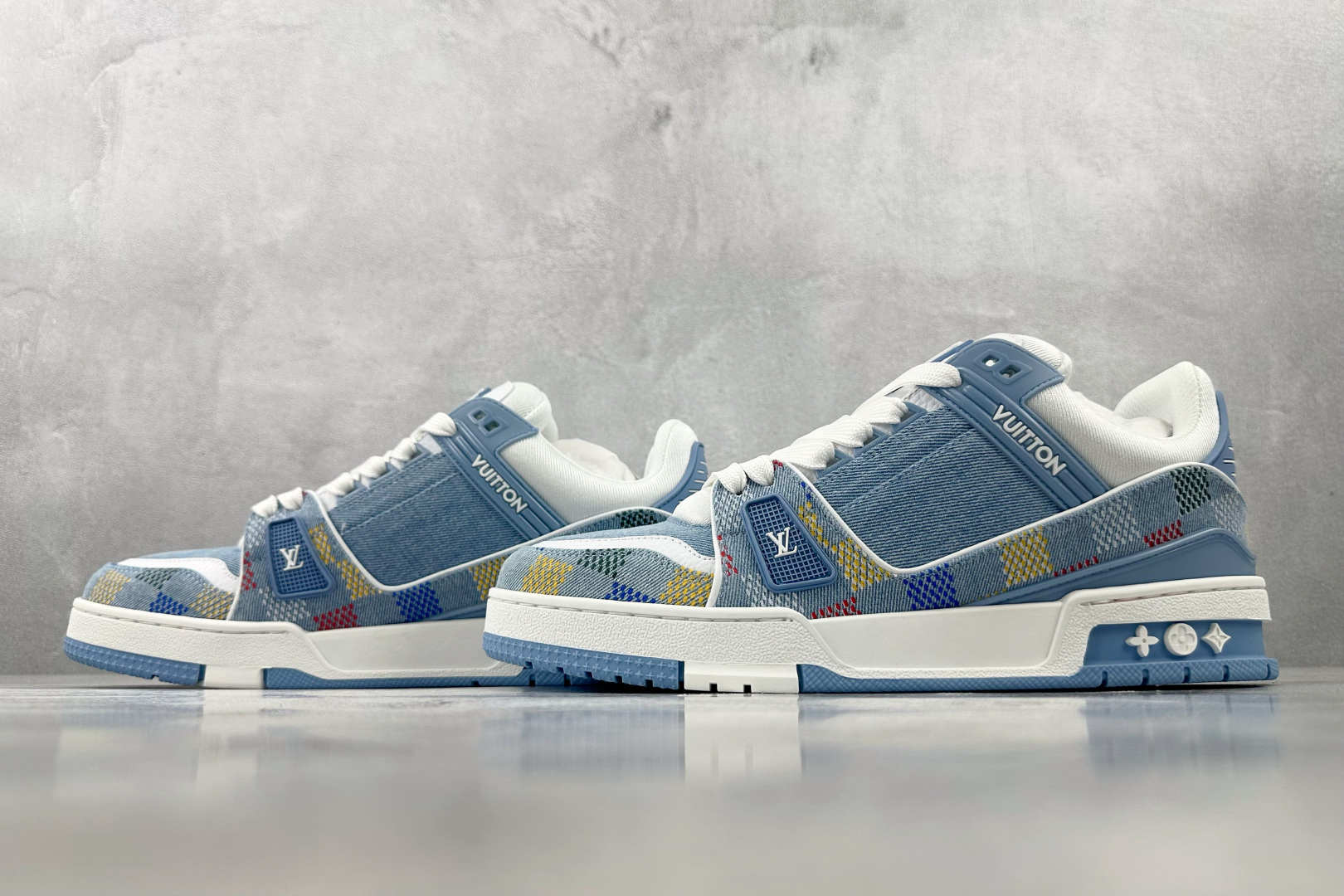 LOUIS VUITTON Trainer 牛仔布 蓝色 1AHCYB