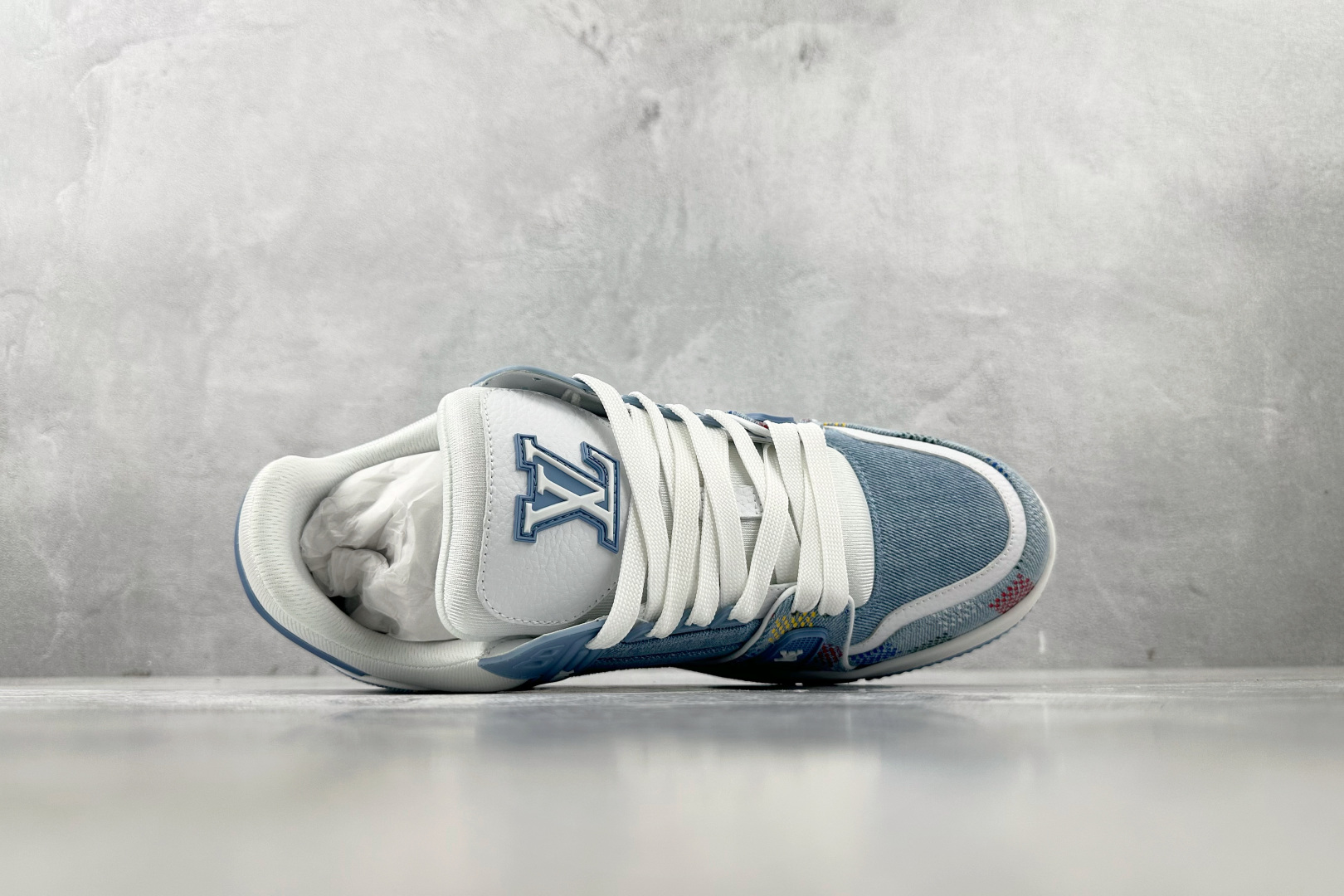 LOUIS VUITTON Trainer 牛仔布 蓝色 1AHCYB