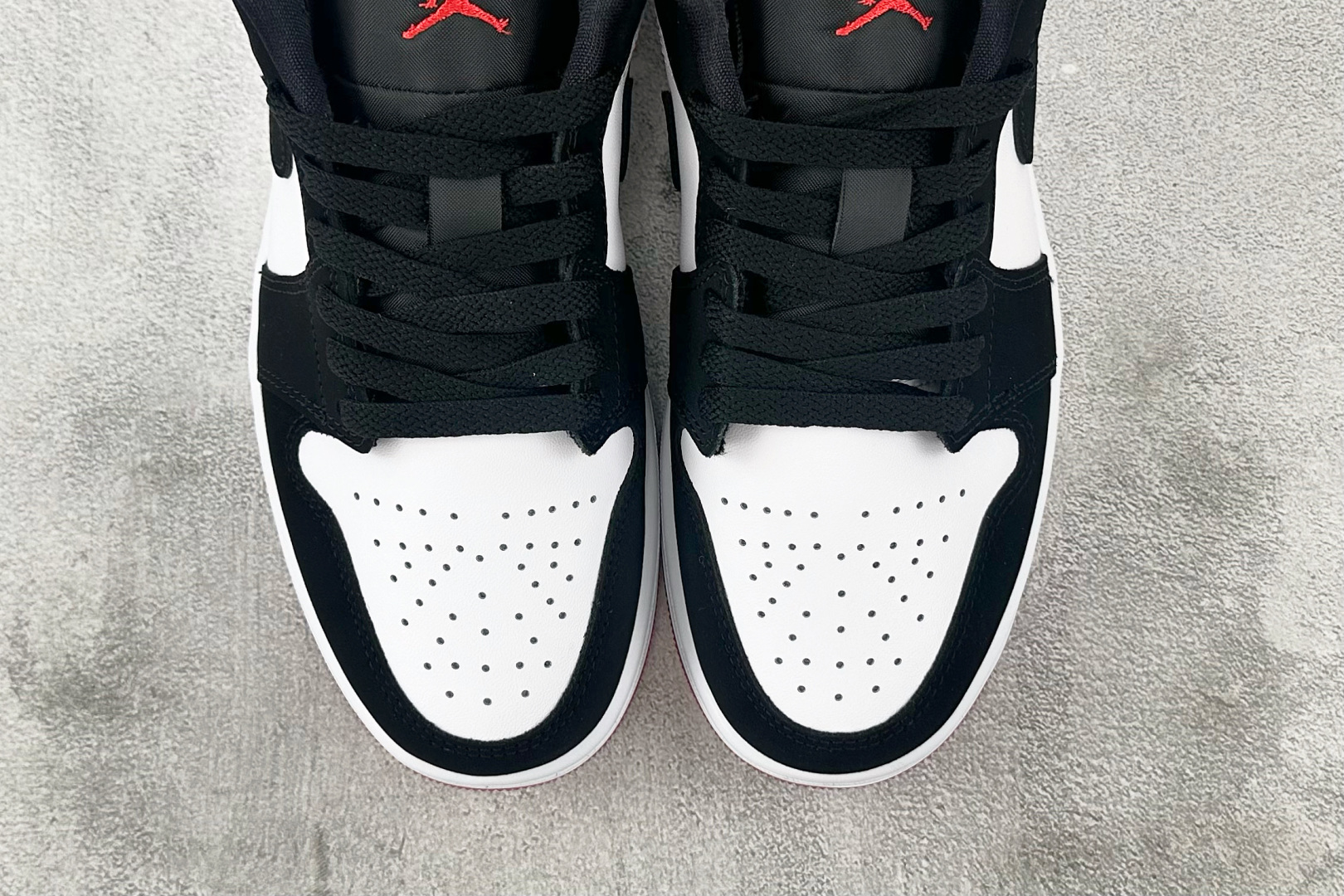 DT 240 Jordan Air Jordan 1 Low Low”White Black Gym Red” 黑红色 IB8971-106