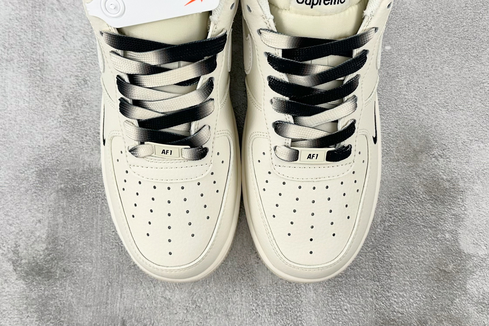 Nike Air Force 1'07 Supreme 联名 米白黑 BB7577-217