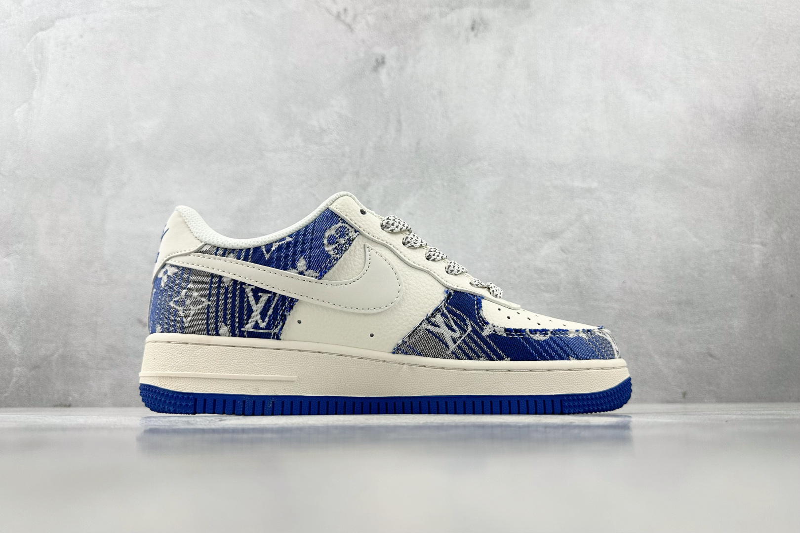 Nike Air Force 1'07 LV 联名 蓝白 XS1958-586