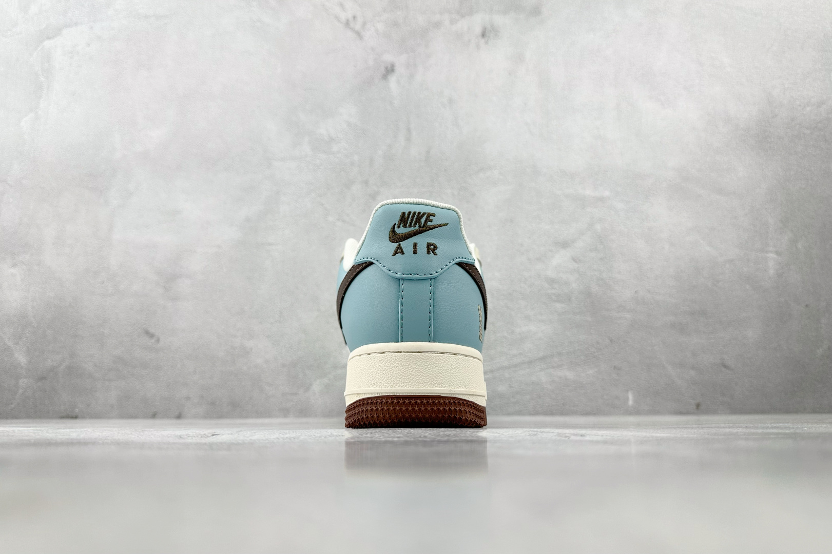 Nike Air Force 1'07 LV 联名 白黑蓝 JJ2508-702