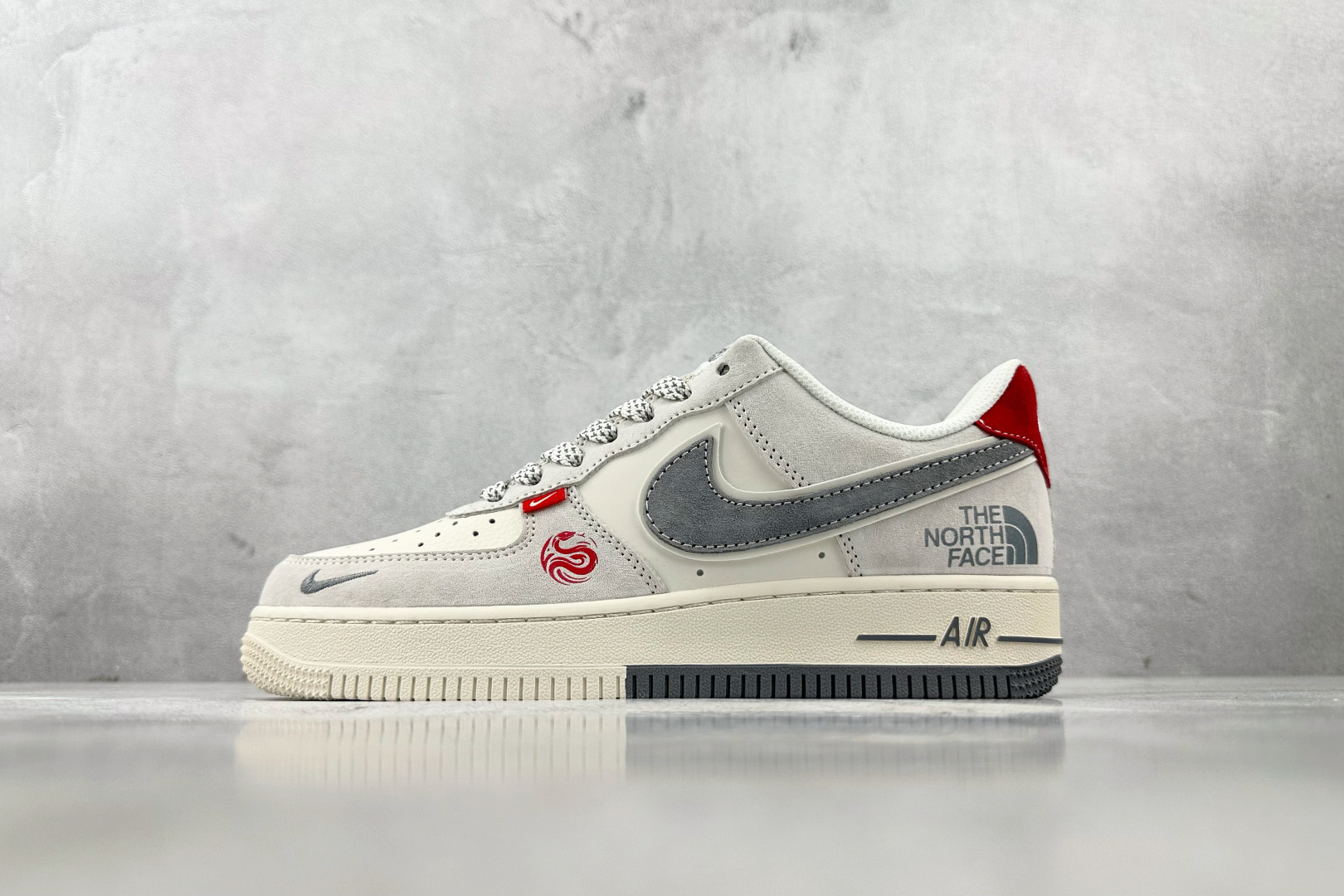 260 Nike Air Force 1'07 北面 联名 米白灰 YX5066-313