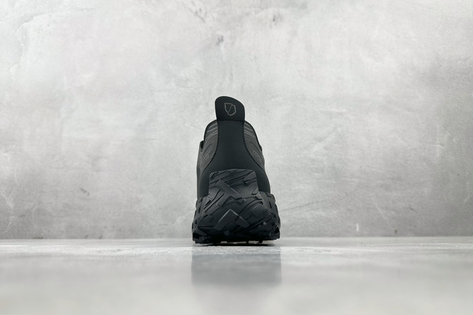 NORDA 001 黑色 NORDALTD001-W-STLTHBLK