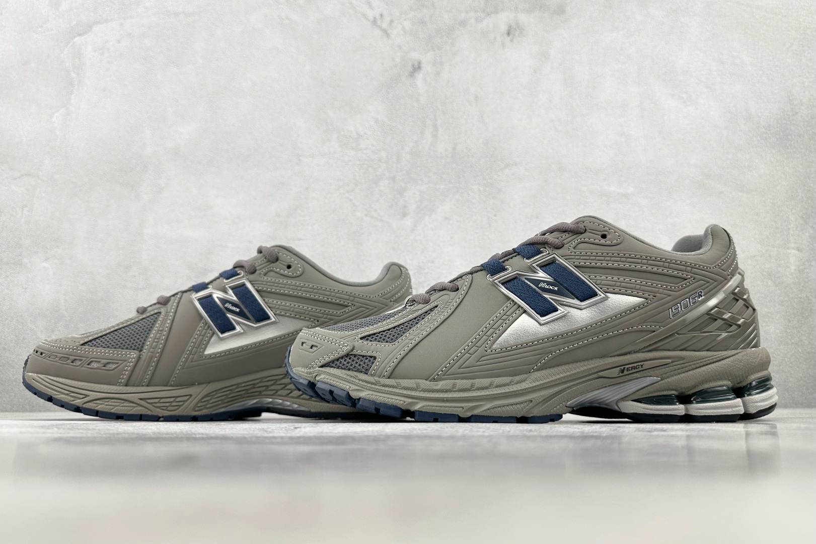 240 大厂出品 New Balance NB 1906R 灰色 M1906RB