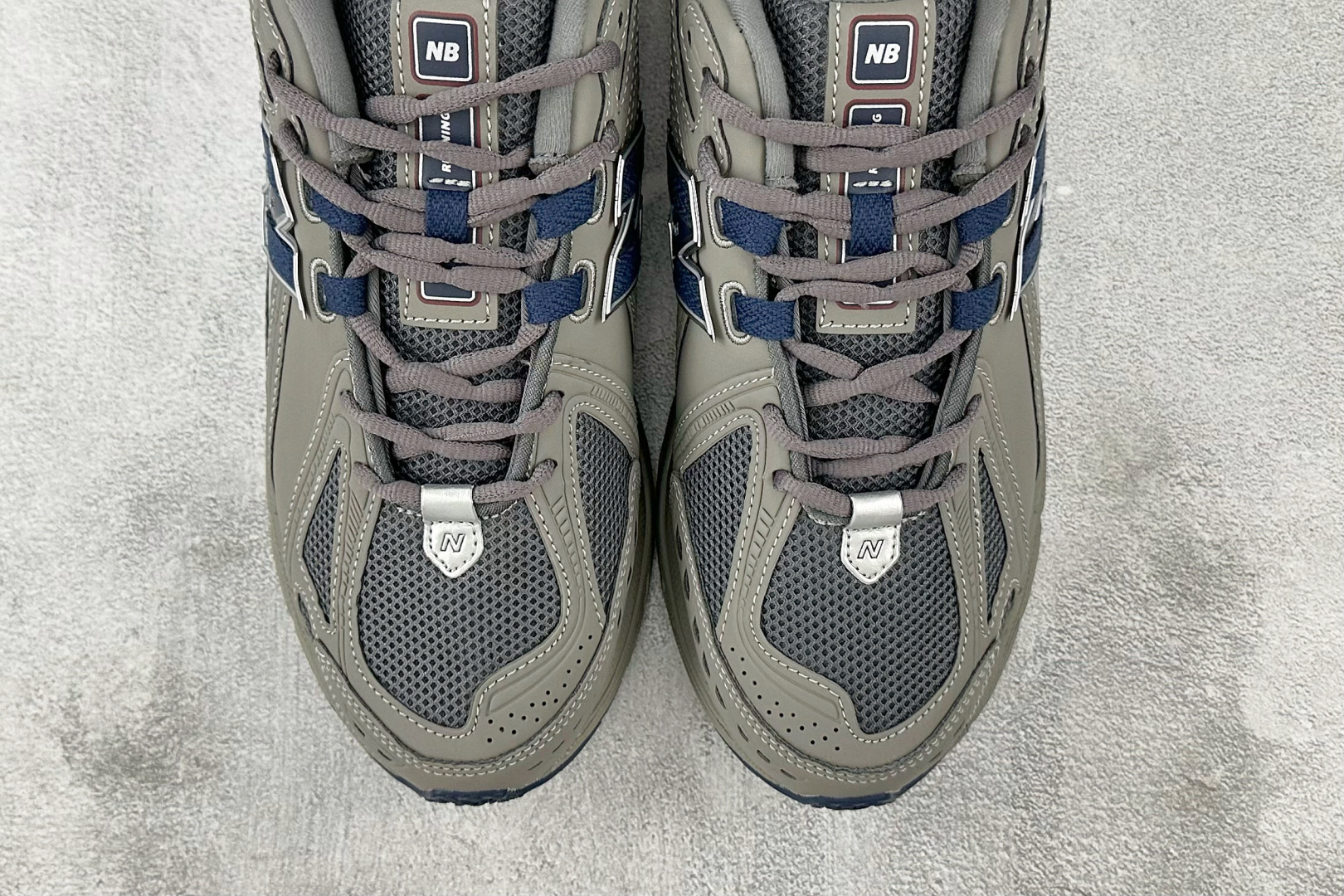 240 大厂出品 New Balance NB 1906R 灰色 M1906RB