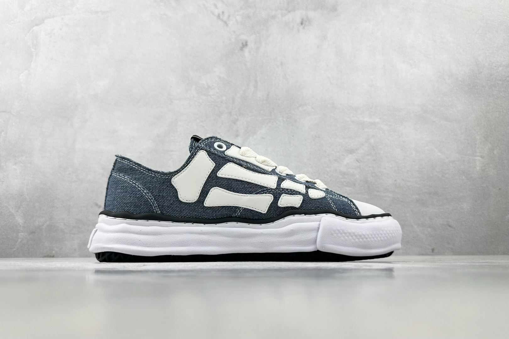 Maison Mihara Yasuhiro x AMIRI Skel-Top Low 蓝色 AMFOSR1076-003