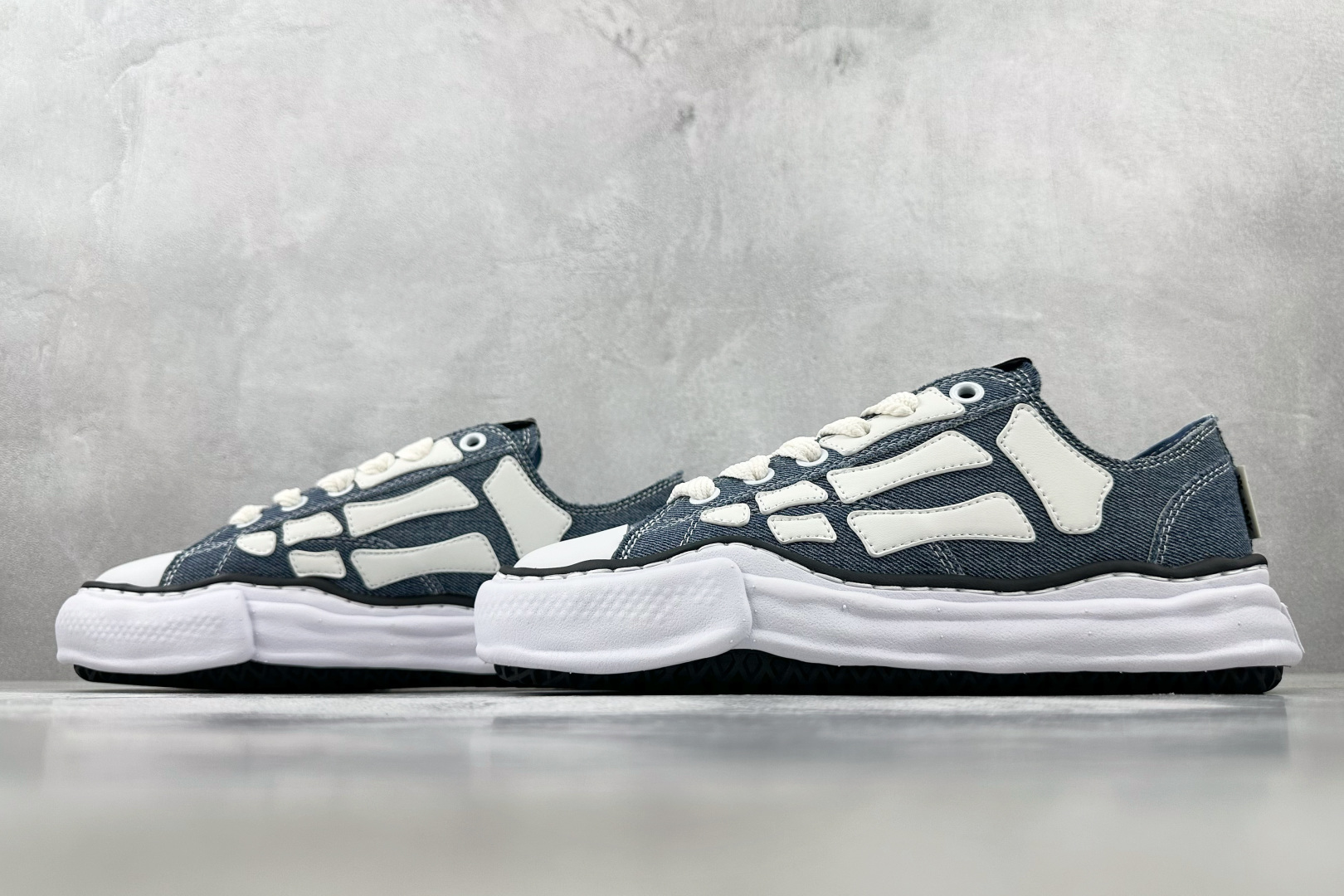 Maison Mihara Yasuhiro x AMIRI Skel-Top Low 蓝色 AMFOSR1076-003