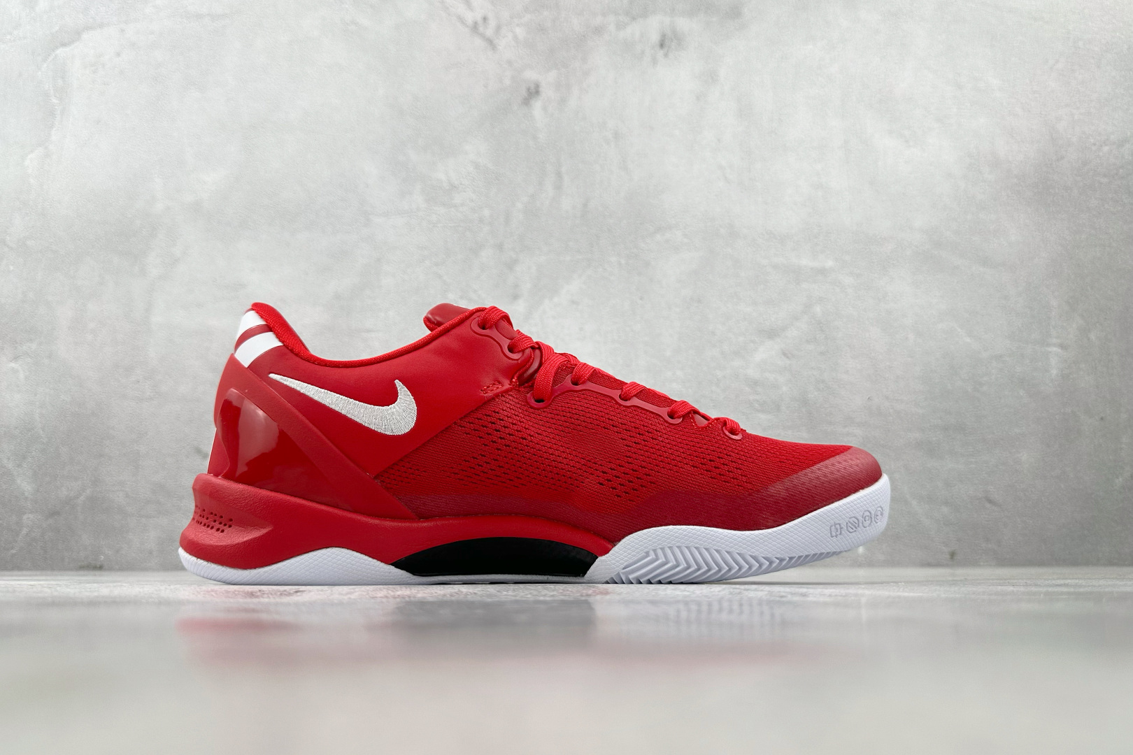 纯原生产线 Nike Kobe 8 Protro ”University Red” 红色 HF9550-600
